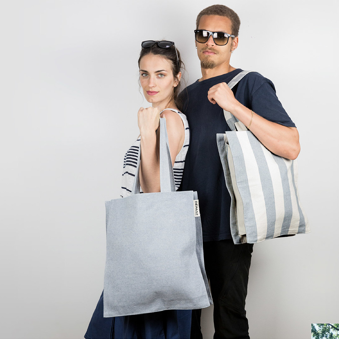 The New Recycled Denim Shopper Bag, Dépasz